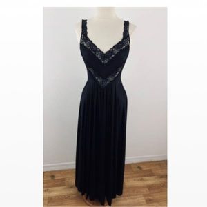 Vintage Undercover Night gown
